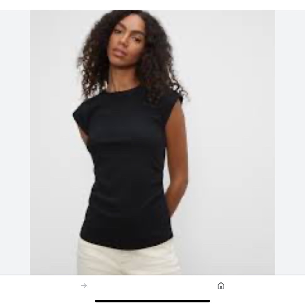 Club Monaco Ruched side top. Navy Blue. Size Large